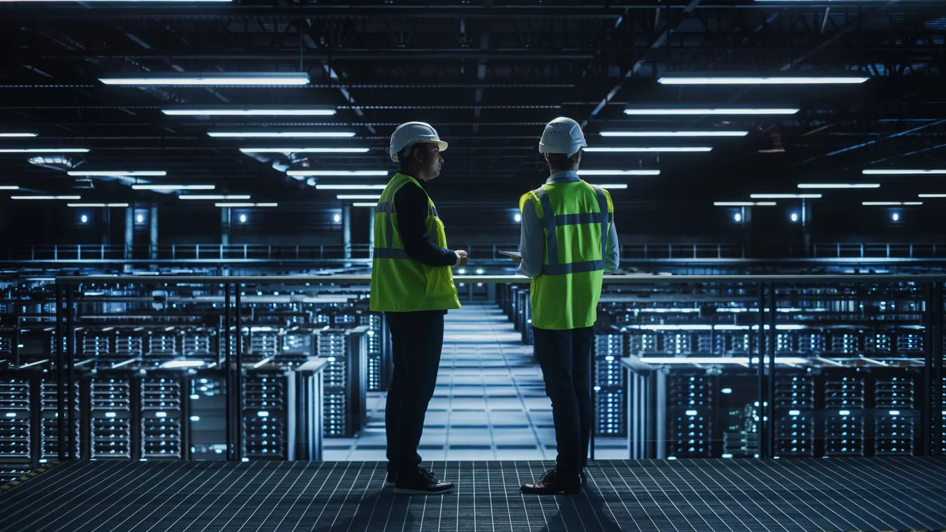 Managing Arc Flash Risk in Data Centres: A Vital Safety Imperative - featured image